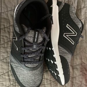 Brand New New Balance —Black & Gray Gym Shoes